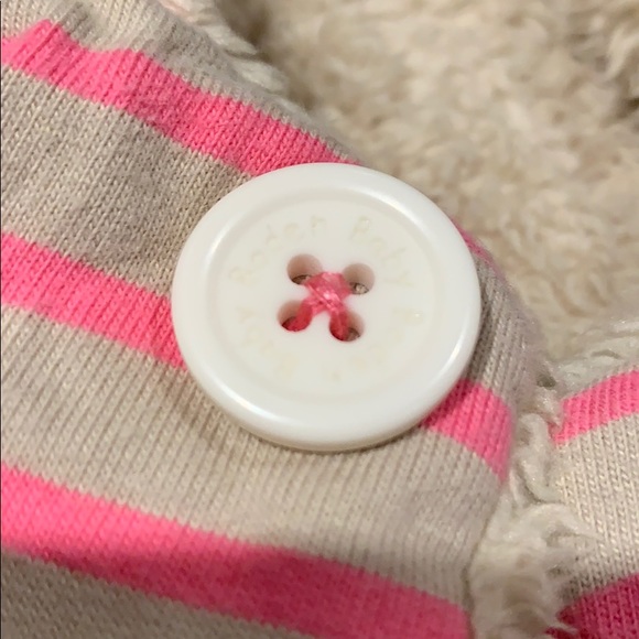 Boden 3-6 mo fuzzy vest - Picture 4 of 5